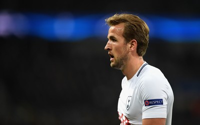 AOA电竞动态-C罗与迷你罗同场竞技快了