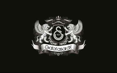 AOA电竞动态-C罗任意球直接破门对手门将愣住